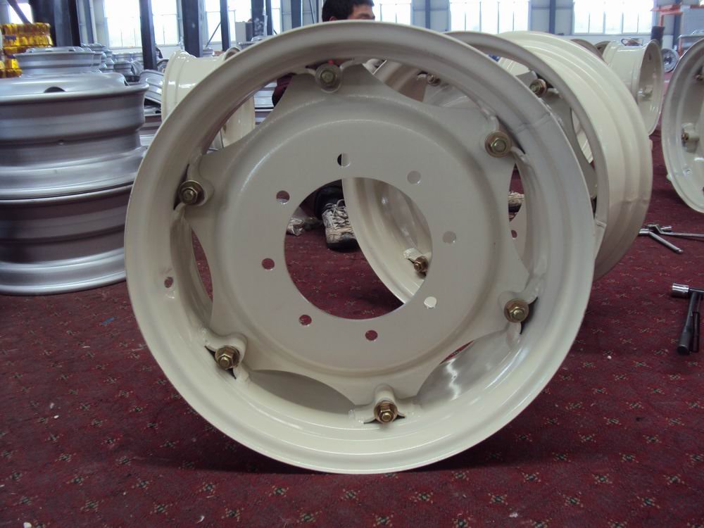 W10*32 Tractor Rim